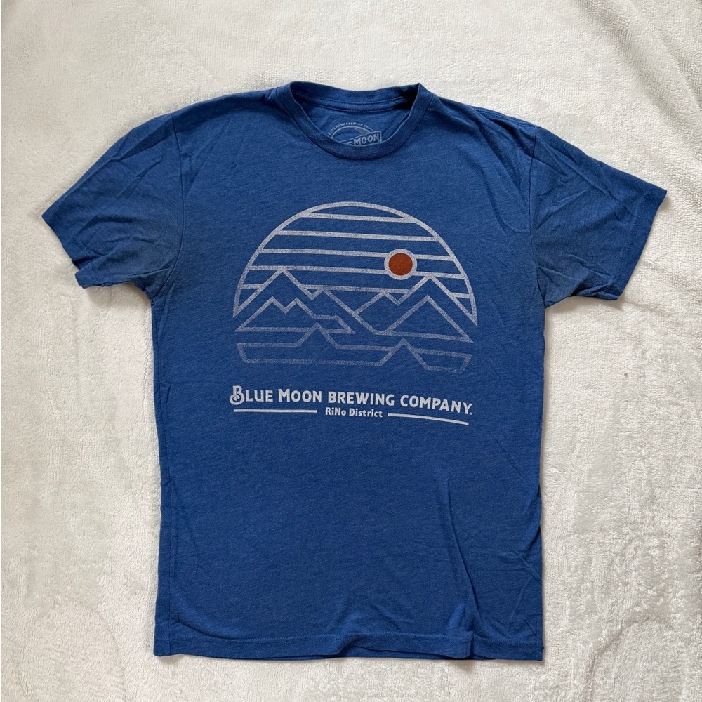 Men's Blue Moon Brewing Co T-Shirt | size Small